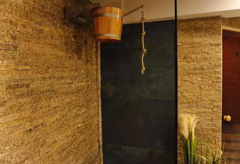 ペンション Casa Lacul Doamnei