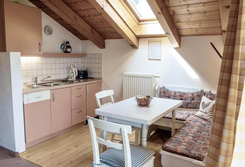 膳宿费 Gästehaus Quirin