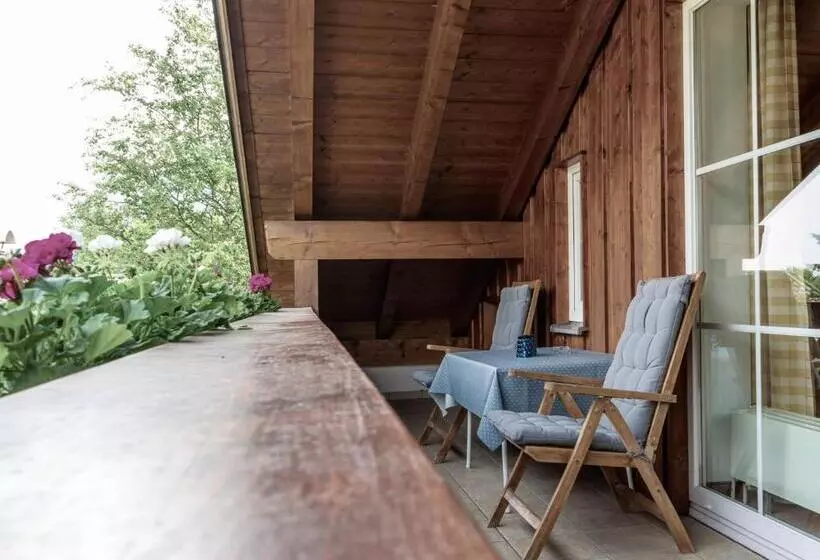ペンション Gästehaus Quirin
