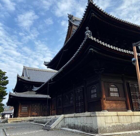 Pension 六根ゲストハウス Rokkon Guest House