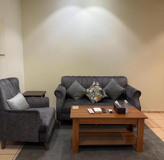 رواح للشقق المخدومة الحوية