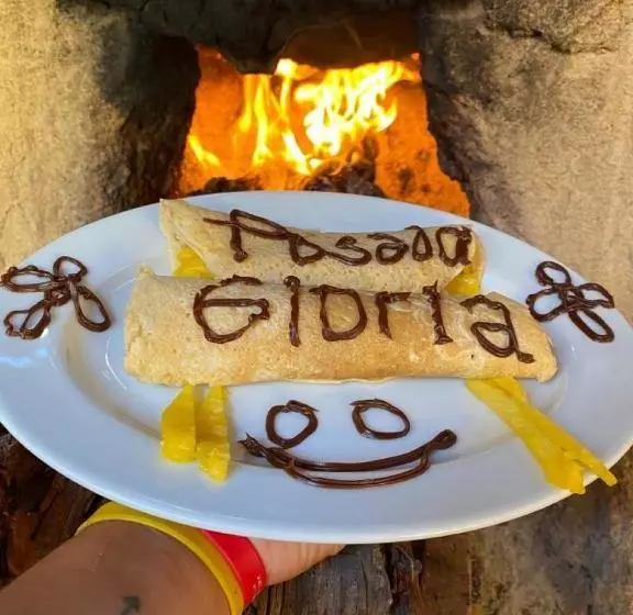 Retkeilymaja Posada Gloria