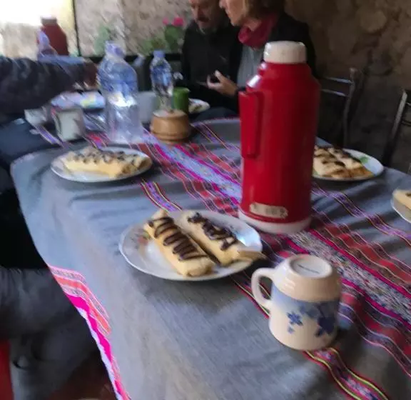 Retkeilymaja Posada Gloria