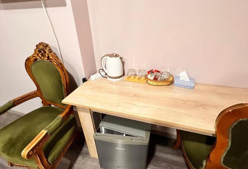 Bed and Breakfast Elross