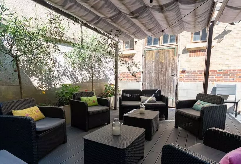 Aamiaismajoitus (B&B) La Goutte D'or