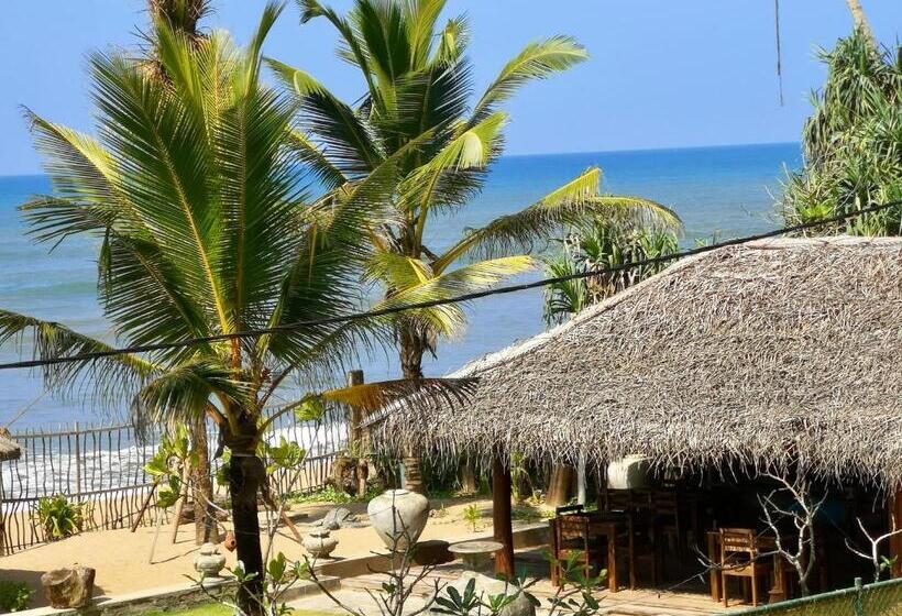 مبيت وإفطار Thoduwawa Beach Villa