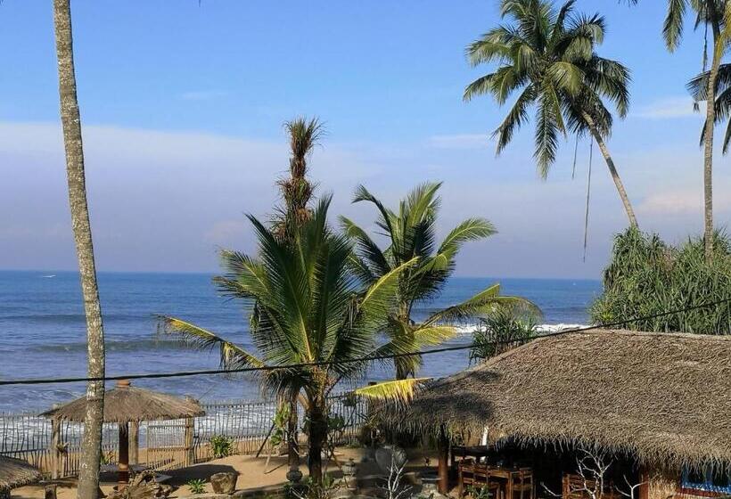 مبيت وإفطار Thoduwawa Beach Villa