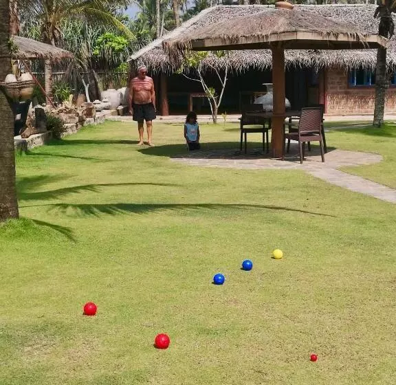 ベッドアンドブレックファースト Thoduwawa Beach Villa