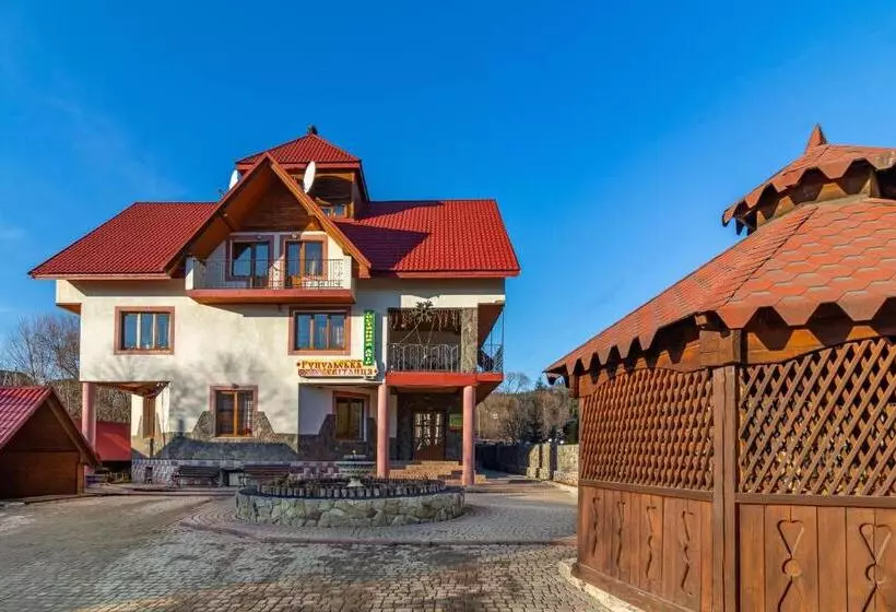 Hotelli гуцульська світлиця