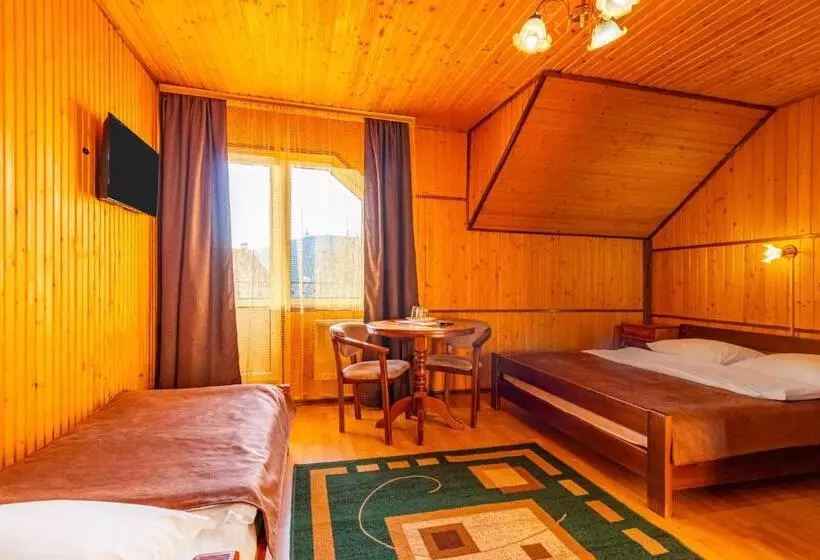 Hotelli гуцульська світлиця