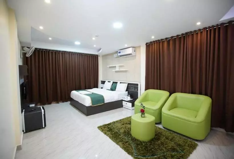 Hotelli Builda Park Inn