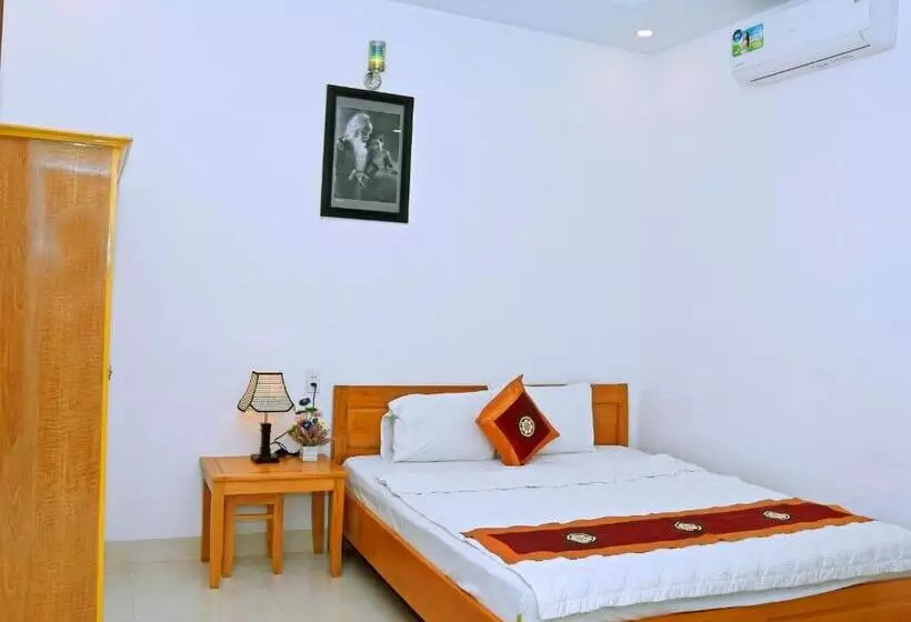 هتل Khách Sạn Hiệp Thạnh