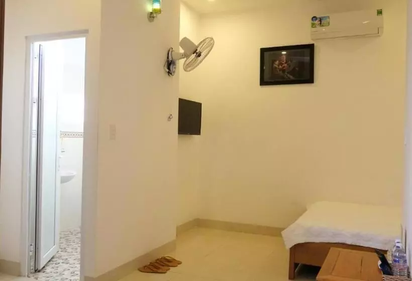 هتل Khách Sạn Hiệp Thạnh