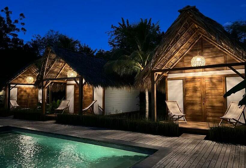 فندق Monoloko Lodge Popoyo