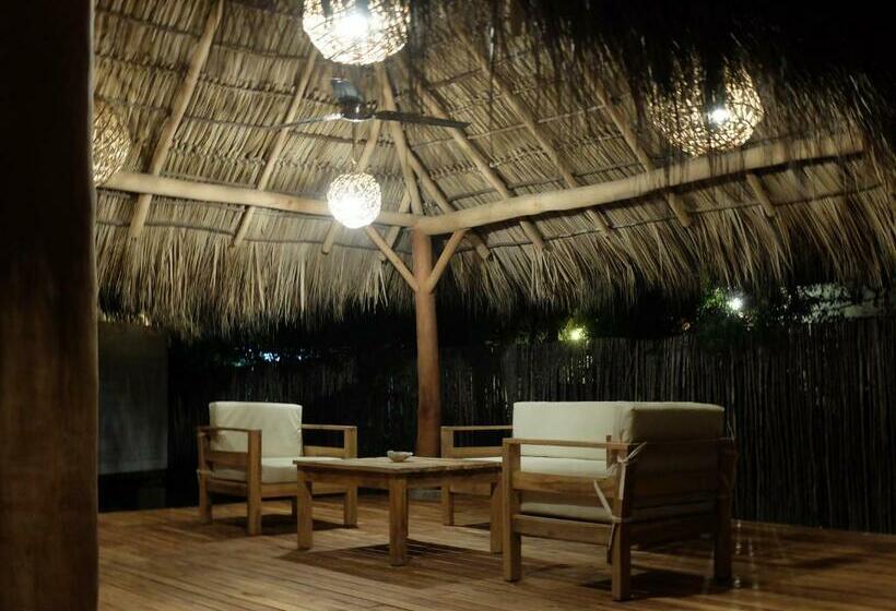 فندق Monoloko Lodge Popoyo