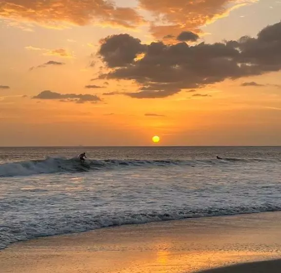 Hotelli Monoloko Lodge Popoyo