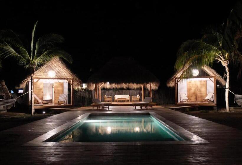 فندق Monoloko Lodge Popoyo