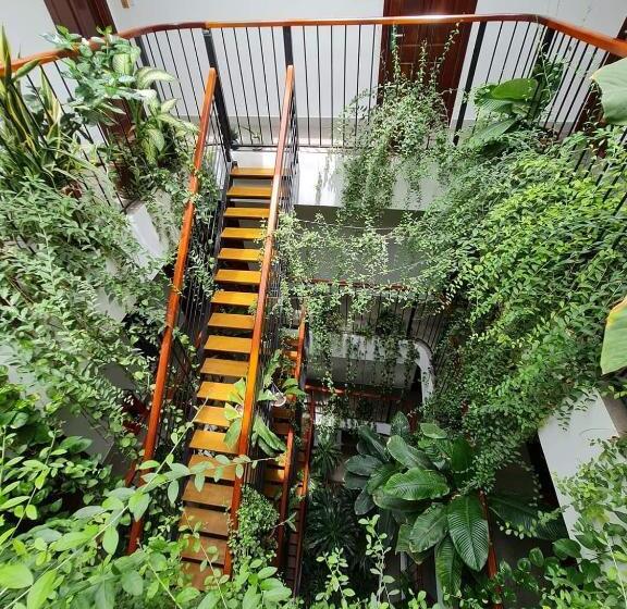 Hotel Nicobar Con Dao