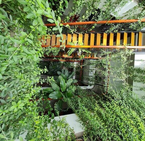 Hotel Nicobar Con Dao