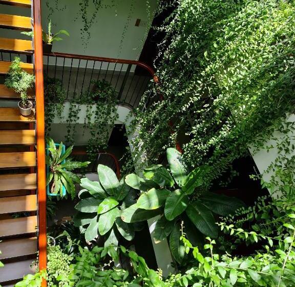 Hotel Nicobar Con Dao