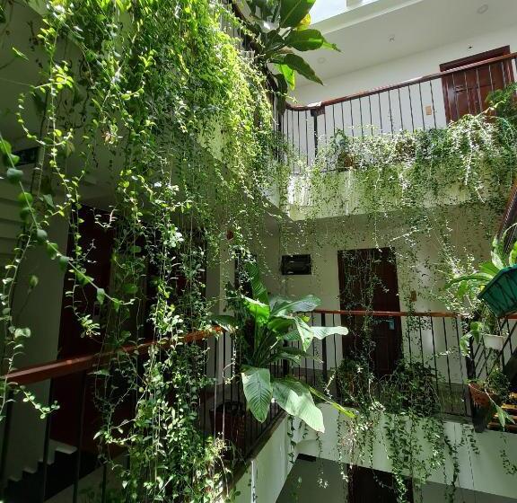 Hotel Nicobar Con Dao