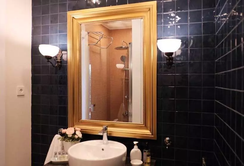 ホテル The Lake House