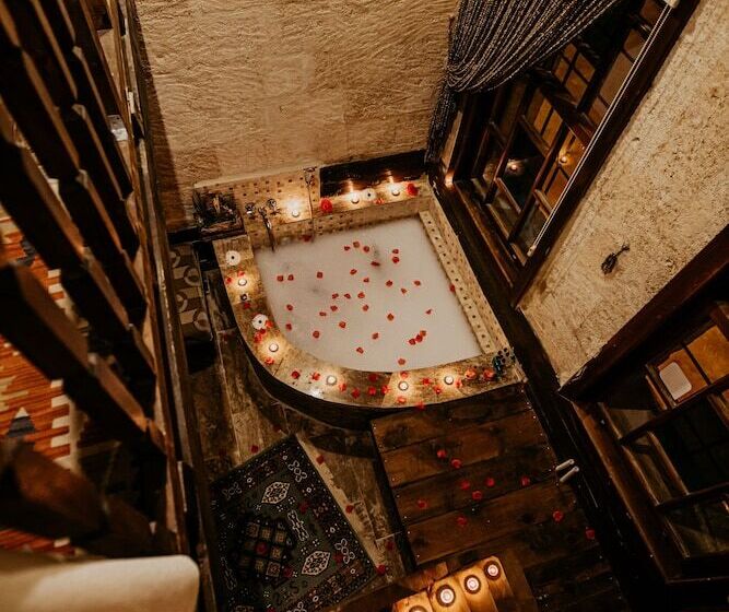 هتل Uc Guzeller Konagi