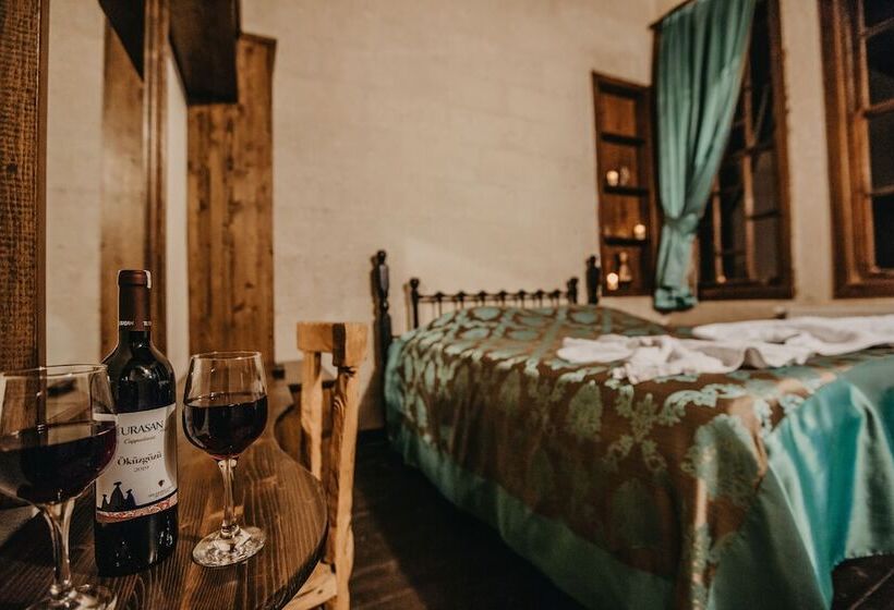 هتل Uc Guzeller Konagi