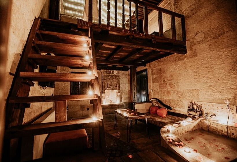 هتل Uc Guzeller Konagi