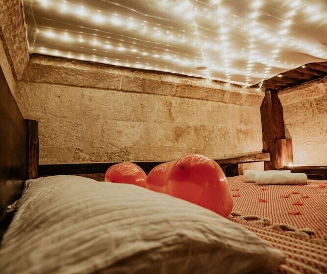 هتل Uc Guzeller Konagi