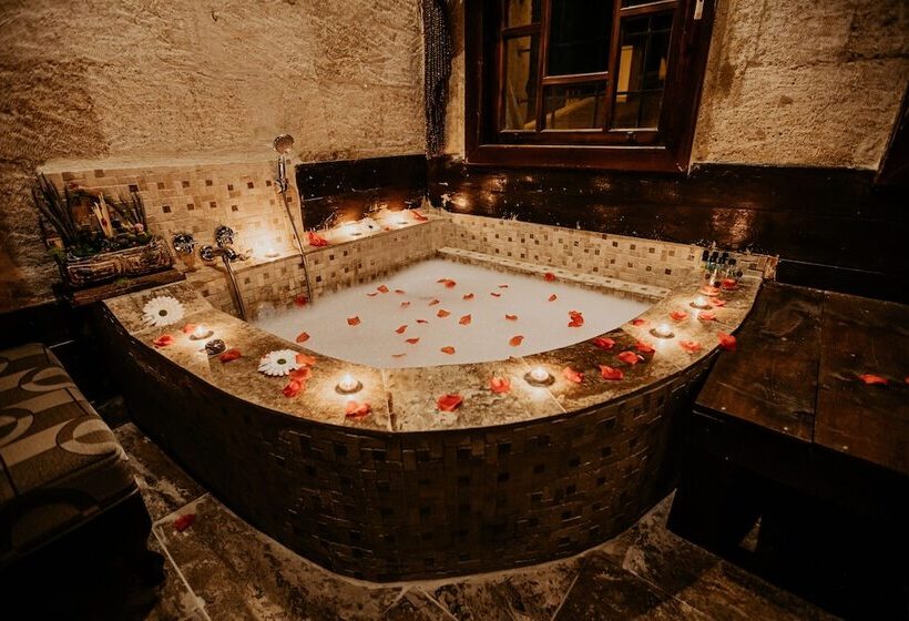 هتل Uc Guzeller Konagi