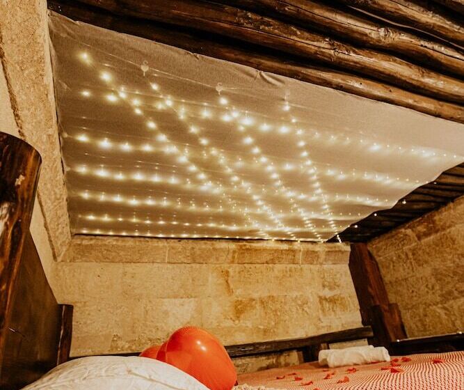 هتل Uc Guzeller Konagi