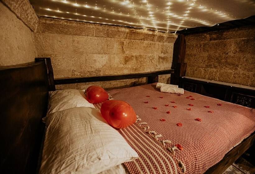 هتل Uc Guzeller Konagi