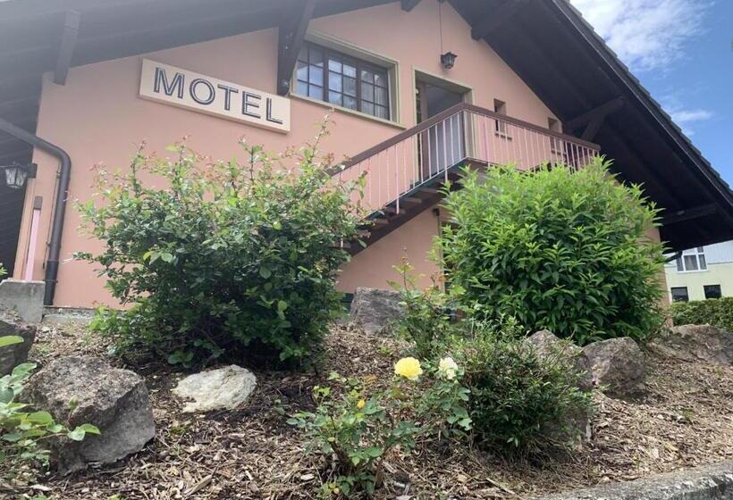 Motel Des Fleurs