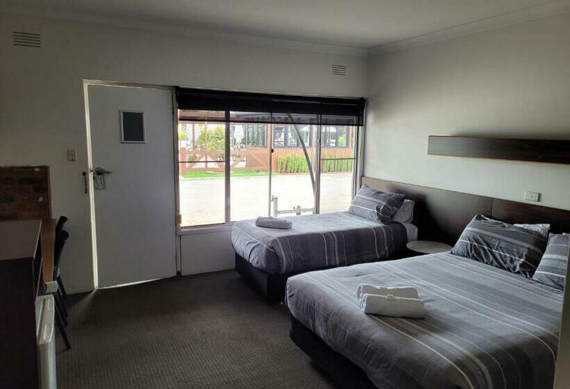 Мотель Palm And Pawn Motor Inn