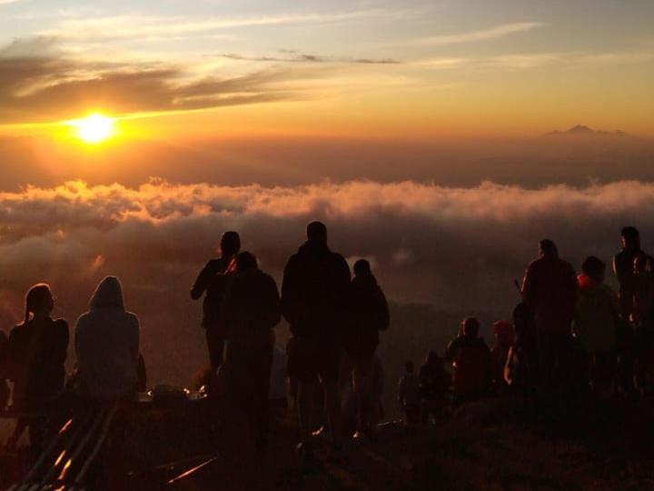 膳宿费 Zelobi Venture