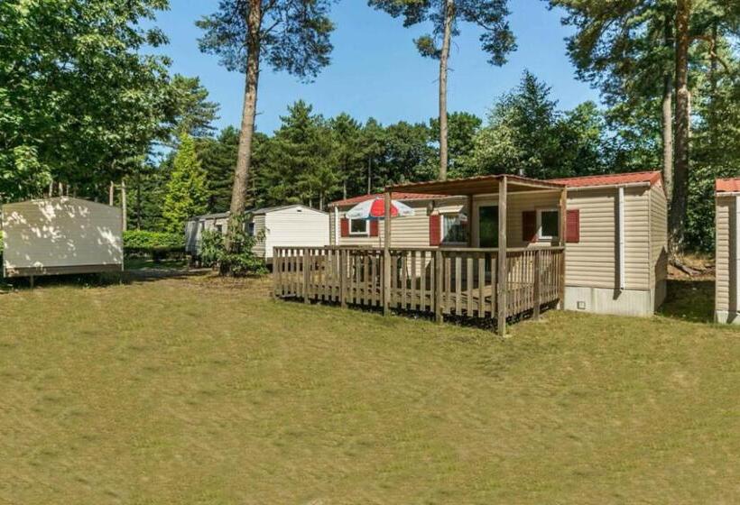 אתר נופש Hh Laambeek Mobile Home