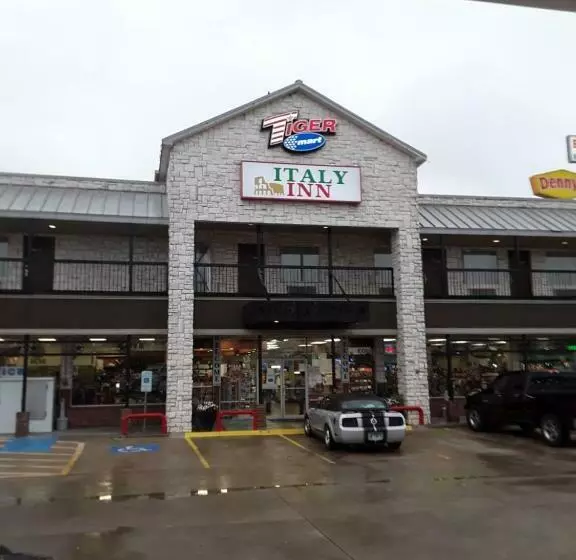 Retkeilymaja Italy Inn