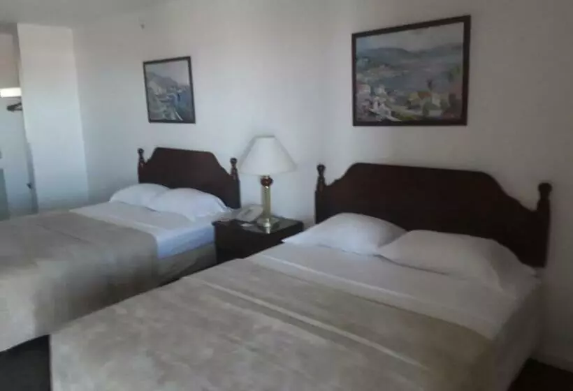 Retkeilymaja Italy Inn