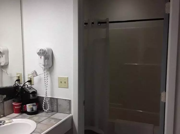 Retkeilymaja Italy Inn