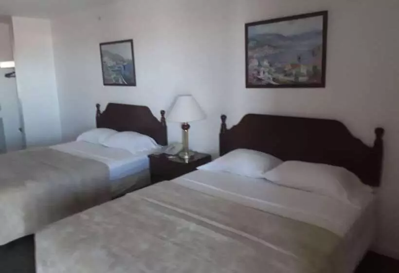 Retkeilymaja Italy Inn