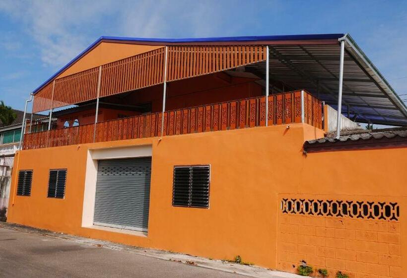 هاستل Punnpannsuk