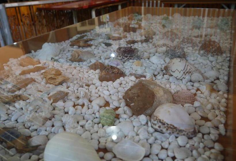 هاستل Punnpannsuk