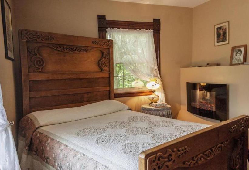 Bed and Breakfast Prairie Creek Inn