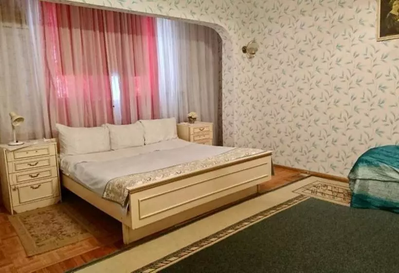 تختخواب و صبحانه Valentina S Guest House