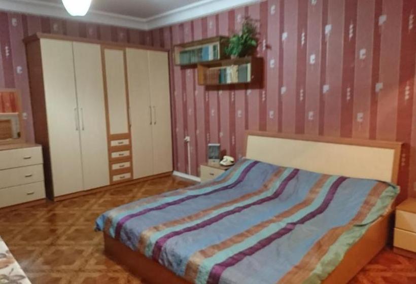 تختخواب و صبحانه Valentina S Guest House