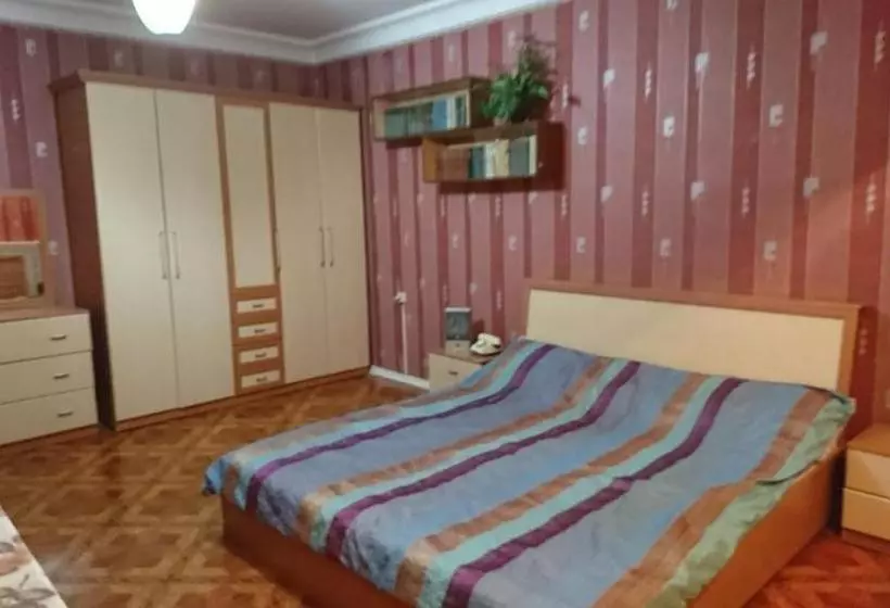 تختخواب و صبحانه Valentina S Guest House