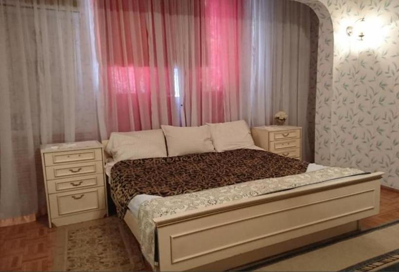 تختخواب و صبحانه Valentina S Guest House