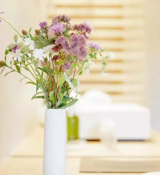 Hotelli Hôtel & Restaurant Le Pré