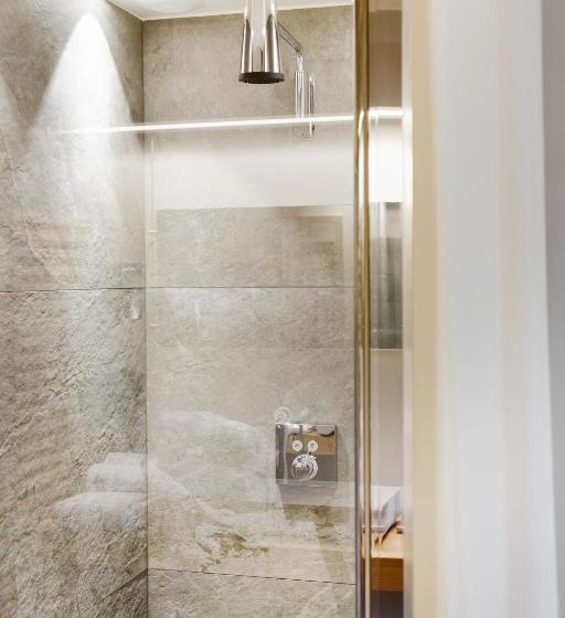 ホテル Hôtel & Restaurant Le Pré